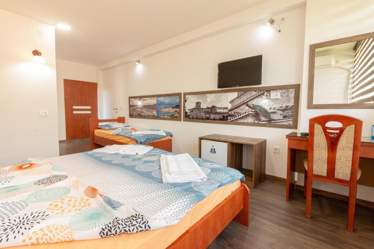 City Inn Hotel Ohrid Bagian luar foto